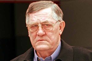 Pykes Creek search for gangland murder clues