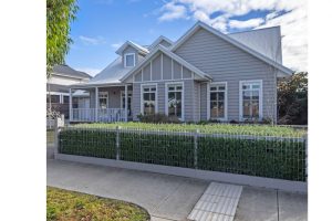 Magnetic Eynesbury: 6 Benalla Avenue, Eynesbury 3338