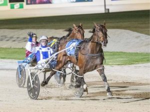 Lochinvar Art comes out on top