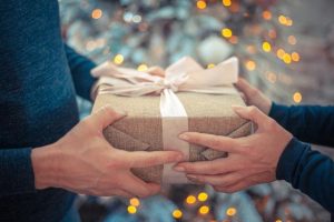 Make mindful present choices this festive season