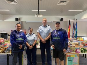 Prisoners build for kids Christmas gifts