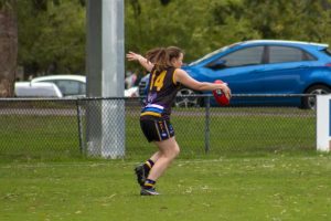 Lakers into grand final