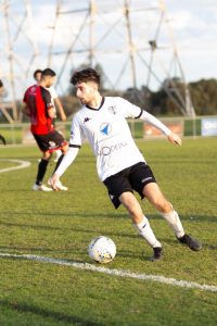 Strikers looking for momentum