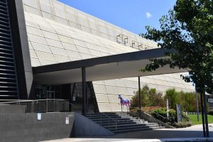 Alford does enough for victory