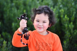 Elliot swaps hair for smiles to make sick kids feel better