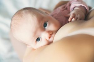 Breastfeeding helpline receives more than 1000 contacts during festive season
