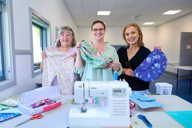 sewing_472916_05.jpg