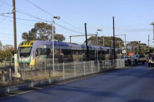 Council urges fast-track for Melton line