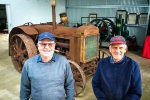 Ballan pulls in a crowd