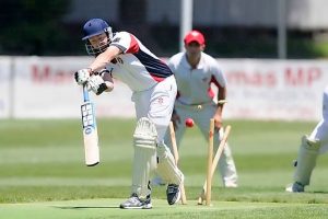 Dragons stagger home