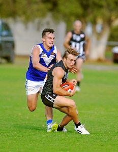 Late fade hurts Darley